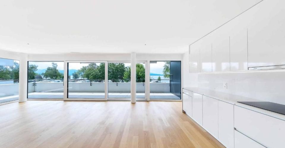 Luxueux 4.5 pièces traversant avec balcon couvert de 76m2 - Appartement 4.5 pièces - image - 3