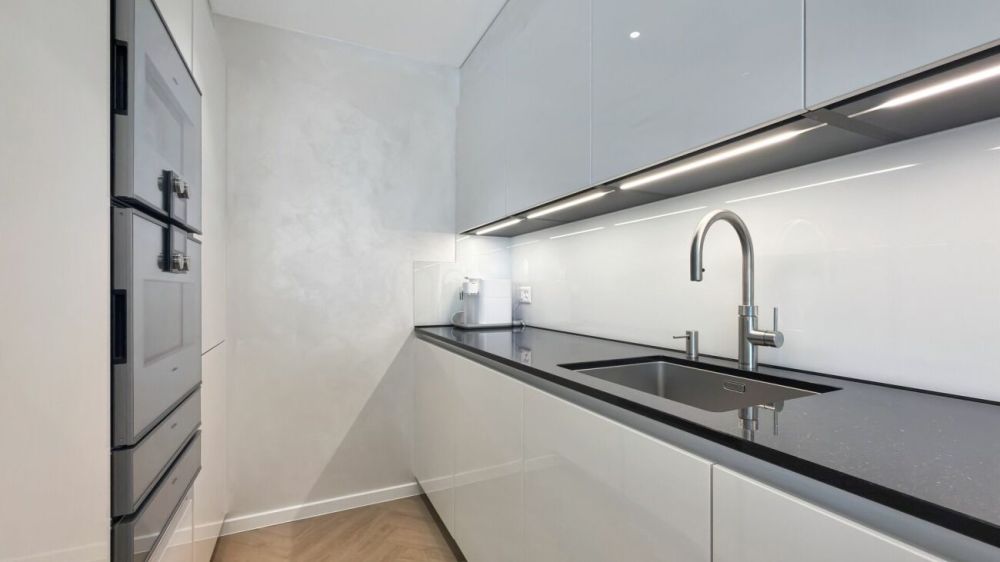 Losone - Exklusive Wohnung mit privatem Garten -  Bild 5