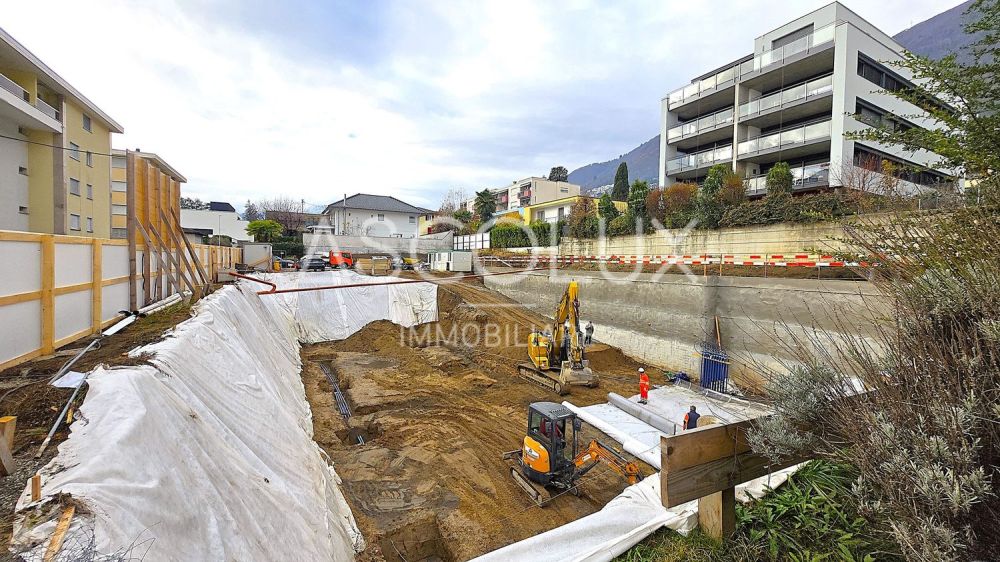 Attico di Classe con Vista Lago - 3.5 Locali di Eleganza e Luce | Dachwohnung der Klasse mit Seeblick - 3.5 Zimmer voller Eleganz und Licht - 20251203_132626..jpg