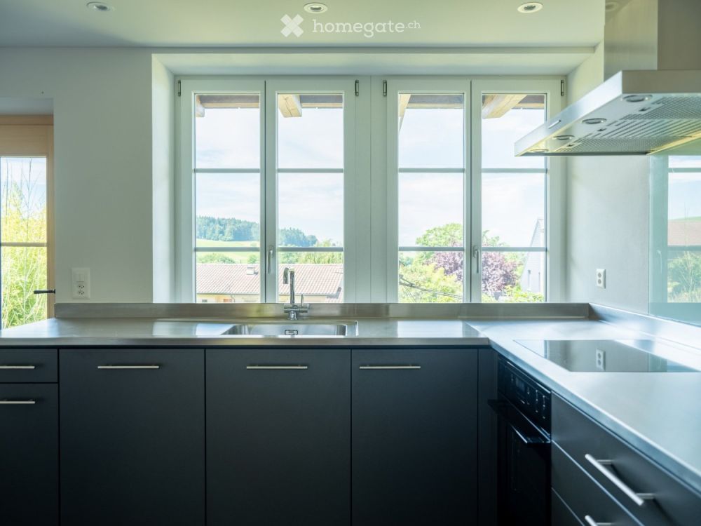 Neue moderne 2.5 Zi. Wohnung mit Charme in Bauernhaus im EG -  Bild 5