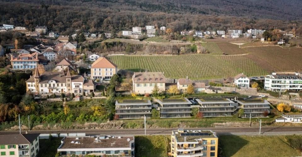 Appartement de 4.5 pièces avec vue imprenable sur le lac et les Alpes à Hauterive - Appartement 4.5 pièces - image - 7