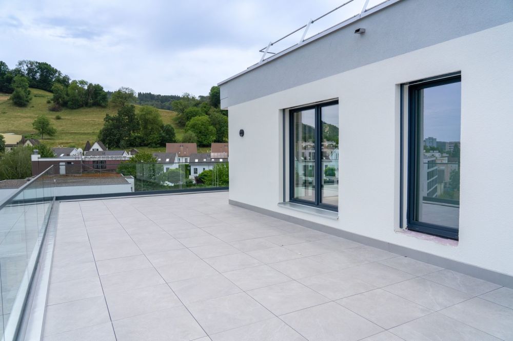 3.5-Zimmer-Attika mit grosser Terrasse in Killwangen mieten -  Bild 3