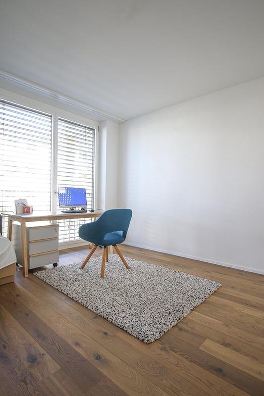 Neuwertige 4.5-Zimmerwohnung im Zentrum von Thun - Bild 8