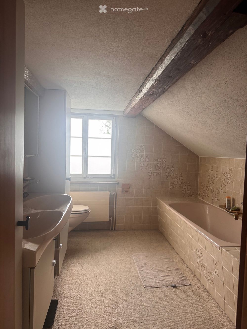 Charmantes 8.5-Zimmer-Einfamilienhaus in Cham -  Bild 2