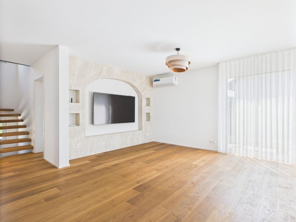 Moderner Neubau an ruhiger Lage - CAM05473G0-PR0017-STILL008