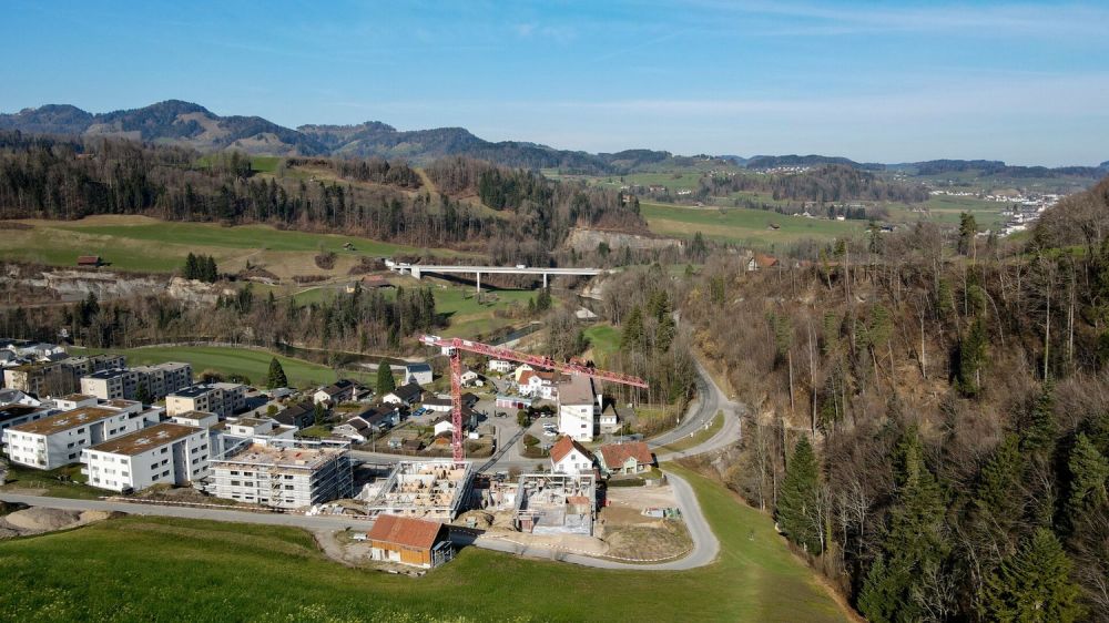 Blick ins Grüne: Attikawohnung an sonniger Lage - Baustand März 2026