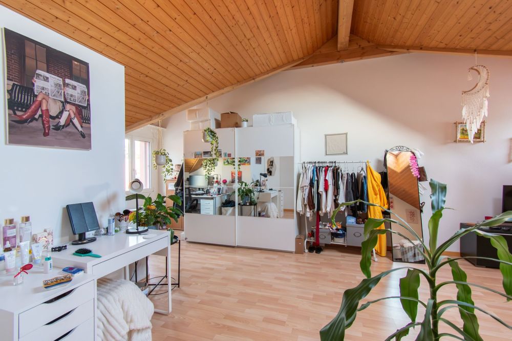 Attraktive 5.5 Zimmer-Maisonette-Wohnung mit Balkon - Bild 13