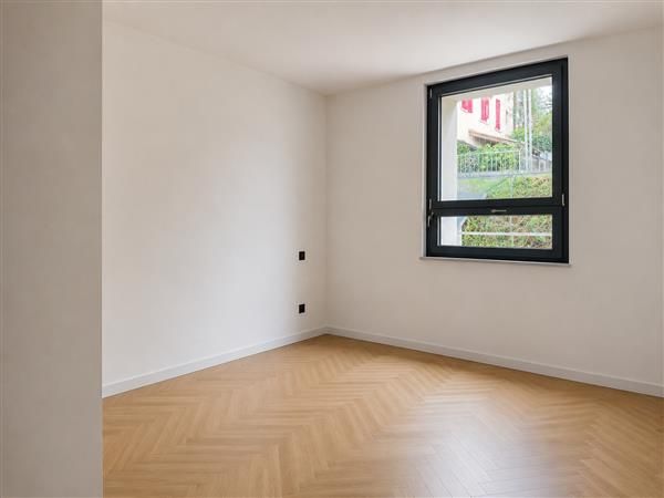 Montagnola: Appartamento 3.5 locali - Camera