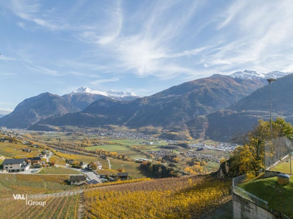 Au coeur des Alpes, un attique unique où s'expriment lumière et élégance - Bild 5