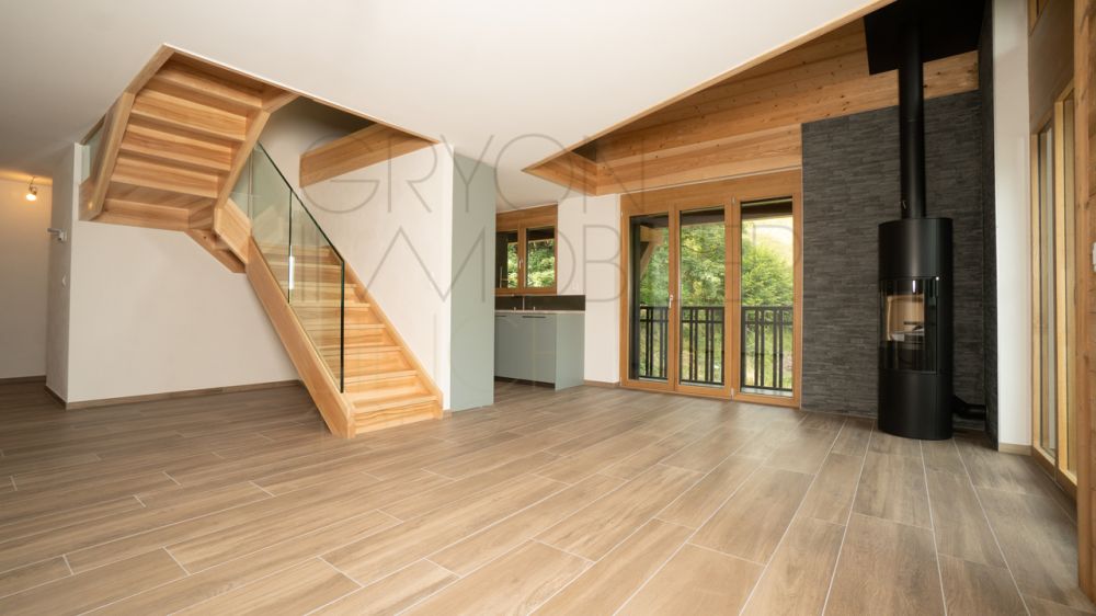 Elegantes alpines Duplex, 140 m² Wohnfläche + Garage, nahe Barboleuse -  Bild 2