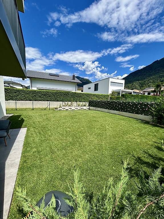 Nuovo e moderno appartamento con giardino privato -  Bild 2
