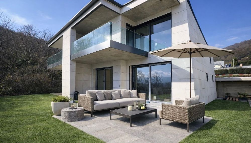 Villa moderna nuova costruzione con giardino privato -  Bild 2
