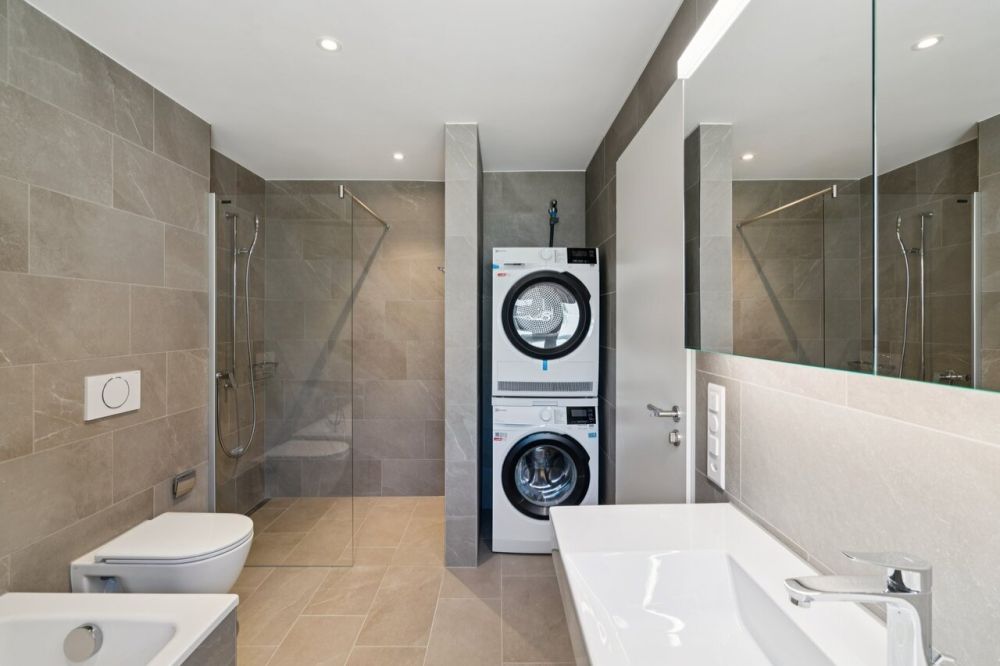 Moderne 4.5-Zimmerwohnung mit drei gedeckten Balkonen -  Bild 9