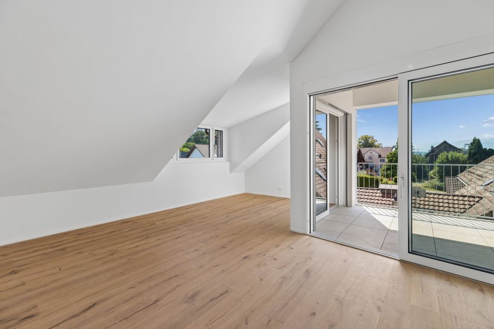 Moderne 3.5-Zimmer-Dachwohnung - lichtdurchflutet & einladend -  Bild 7