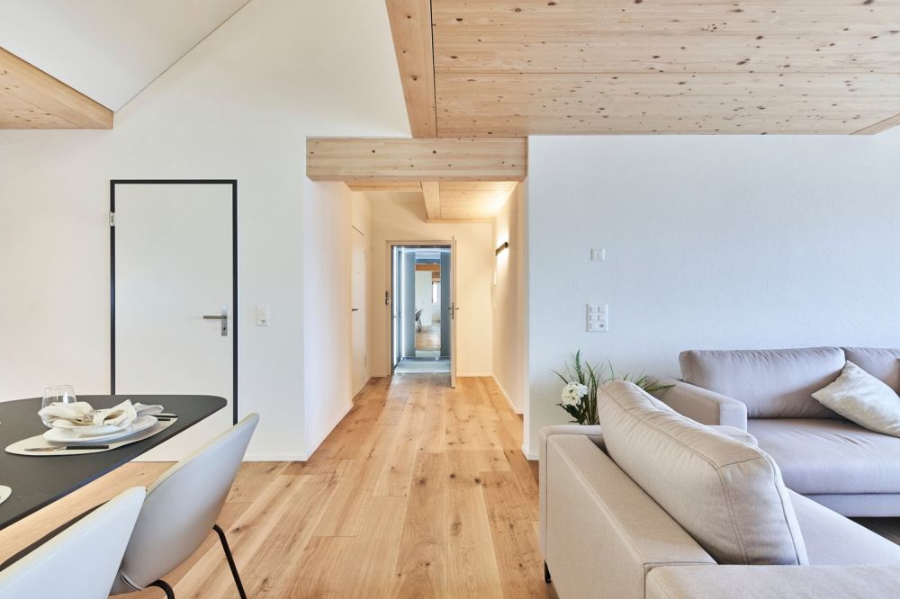 Letzte Chance: Exklusive 7.5-Zimmer-Wohnung mit Galerie und Lift in Oberbipp -  Bild 7