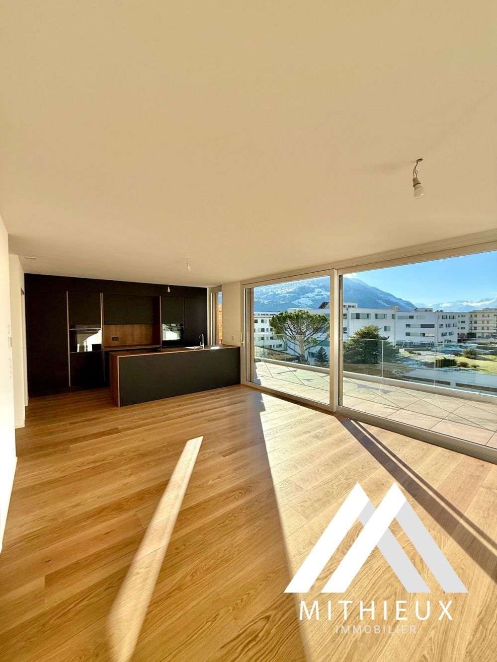 ATTIQUE NEUF DE 3.5 PCES, 112 M2 + TERRASSE PRIVÉE - SION - Bild 4