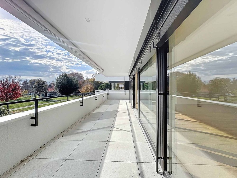 Luxueux 4.5 pièces traversant avec balcon de 76m2 et vue panoramique sur le lac - Bild 9