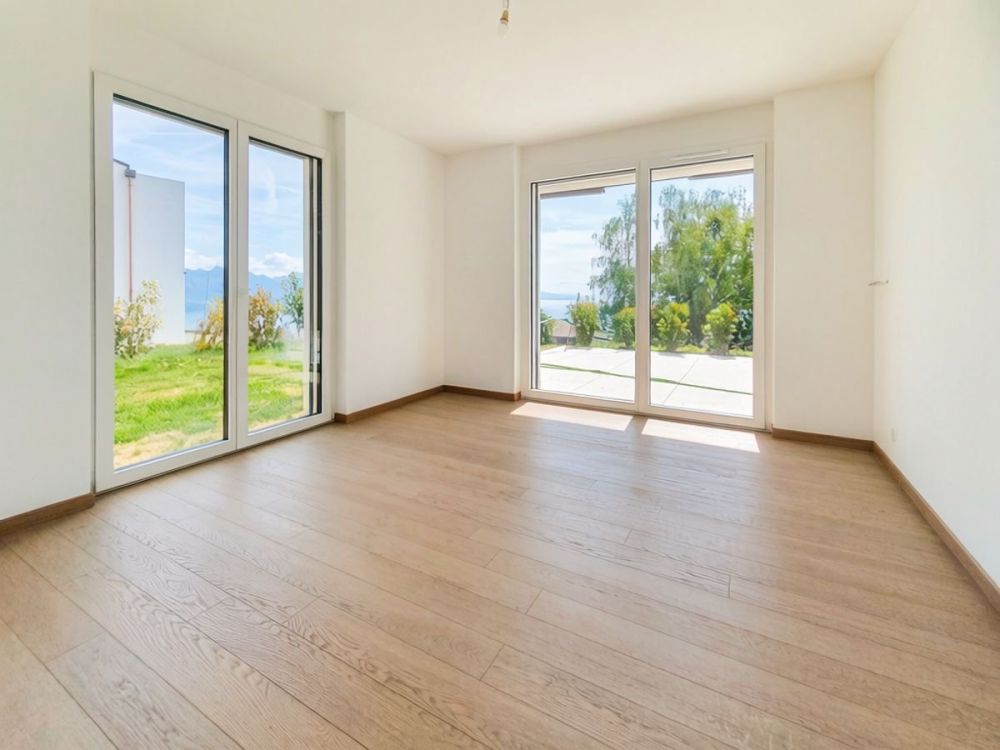 Schöne Aussicht auf den See - mit Terrasse und Garten -  Bild 13