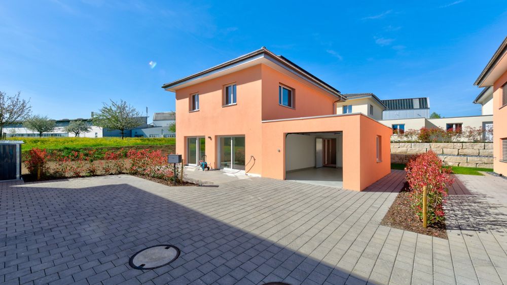 Neubau, nahezu energieautark - Freistehendes 5½-Zimmer Einfamilienhaus mit grossem Garten -  Bild 2