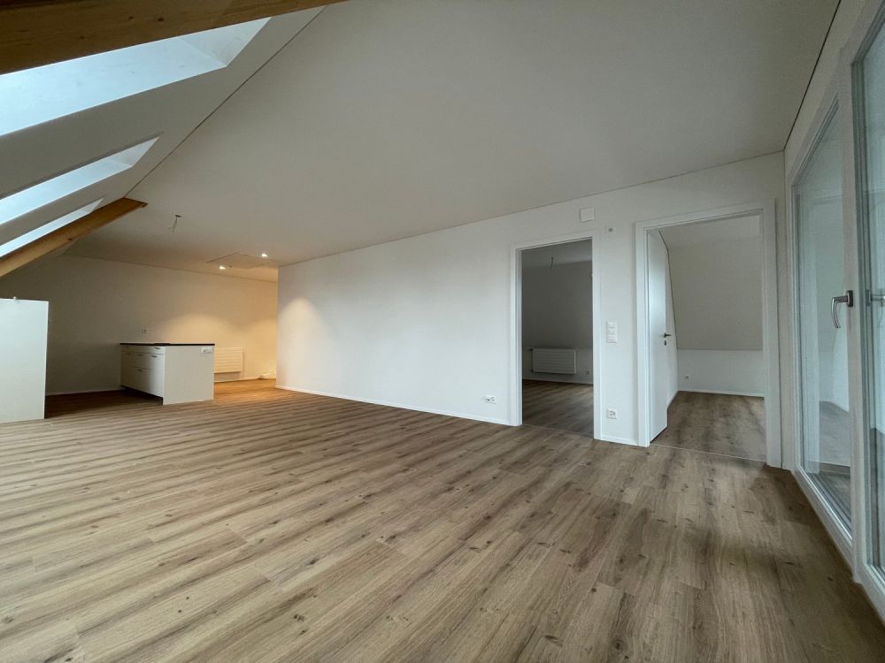 Moderne 3.5 Zimmerwohnung mit Balkon - Bild 11