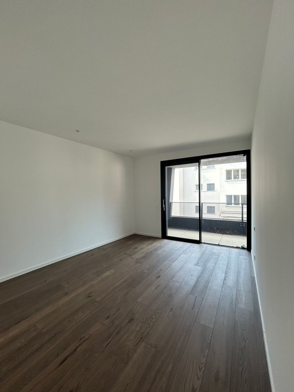 CANOBBIO - MODERNES 2.5-ZIMMER-WOHNUNG ZUM VERKAUF -  Bild 5