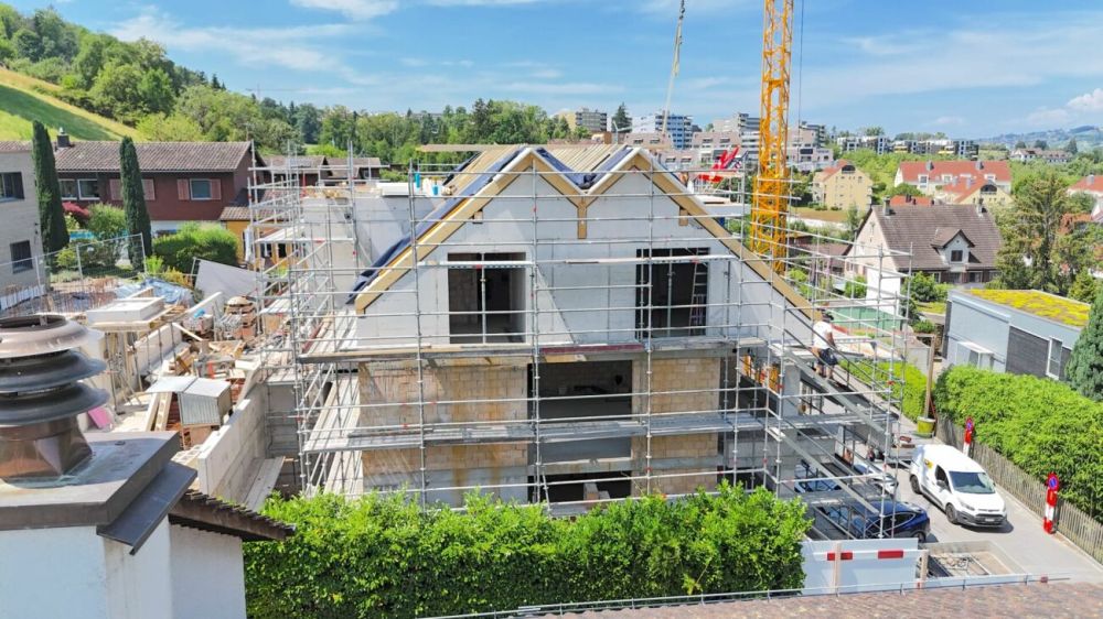 EXKLUSIVE DACHWOHNUNG MIT SEEBLICK - JETZT LETZTE CHANCE NUTZEN - BEZUG FEB. 2027 -  Bild 4
