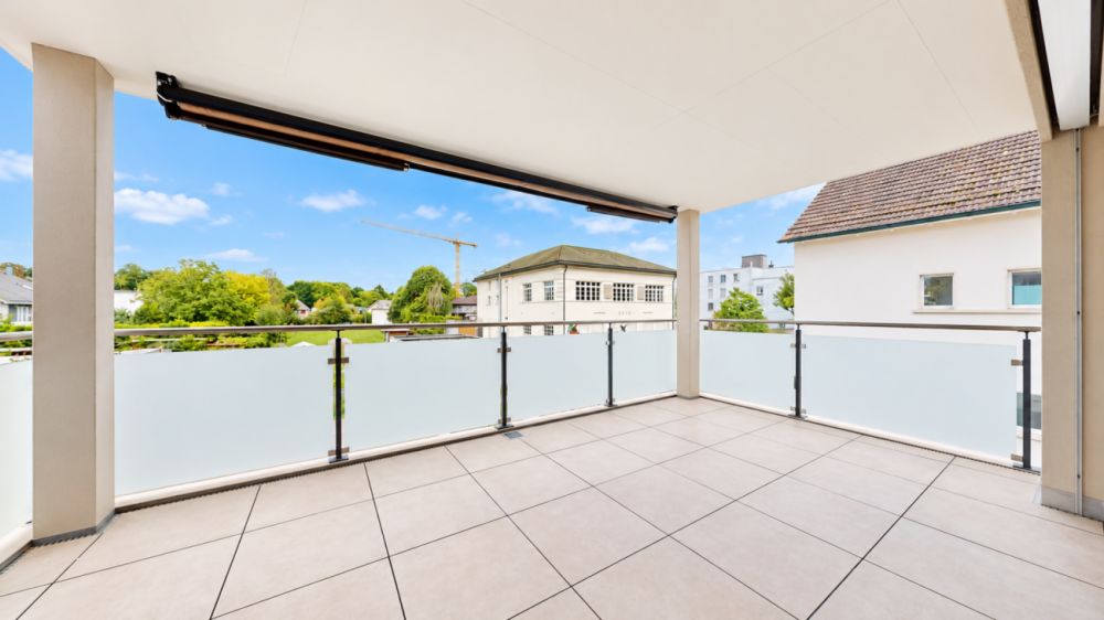 Grosszügige 4.5 Zimmer Neubauwohnung mit 56 m² Terrasse -  Bild 2