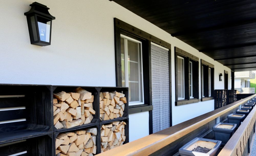 Neubauwohnung im Chaletstil mit separater Garage - Bild 8