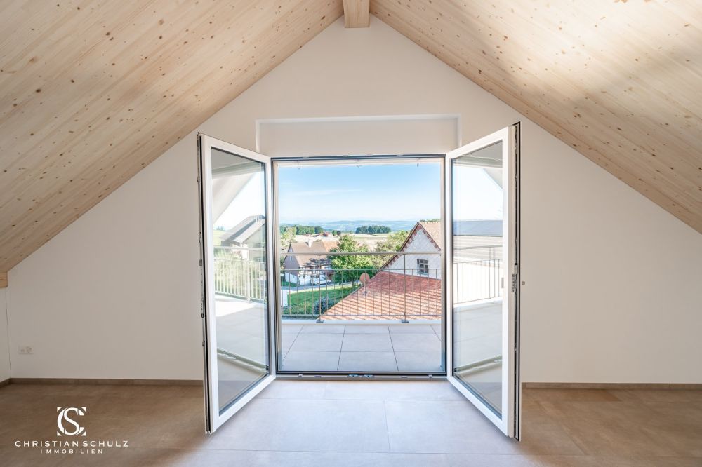 Reserviert! Grosszügiges Neubauhaus mit Einliegerwohnung in Panoramalage! - Bild 9