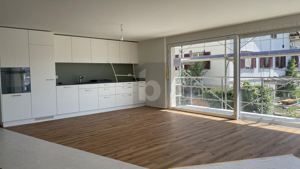 MIT EIGENEM WASCHTURM UND GARTEN (70 M2) -  Bild 1