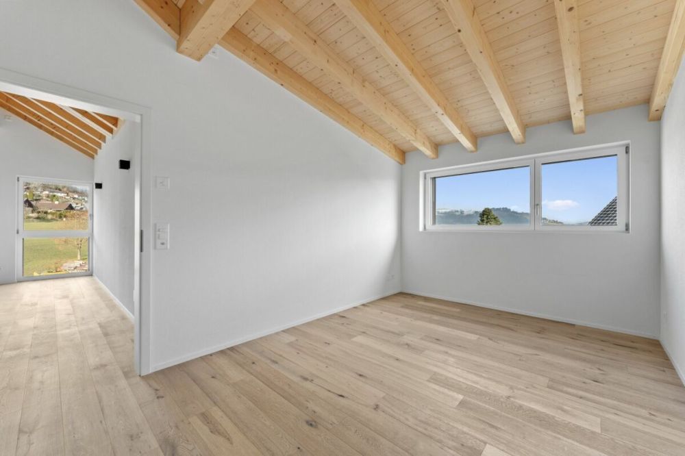 Highlight: Helle und offene 3.5-Zimmer Dachwohnung in Mühlethurnen inkl. Einstelhallenplatz - Bild 11