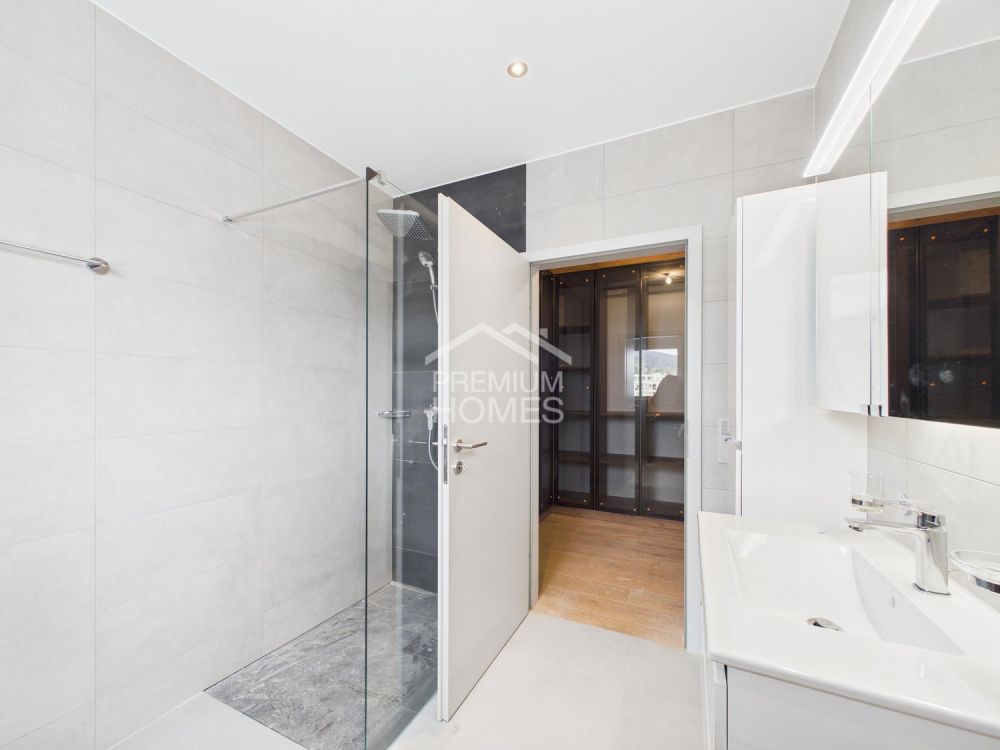 Élégance contemporaine et terrasse panoramique à Delémont -  Bild 4