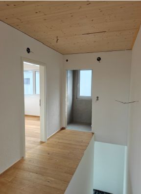 Letzten 4 Häuser: Moderne 5.5-Zimmer-Doppelhaushaelfte in ruhiger Lage von Seltisberg - Bild 8