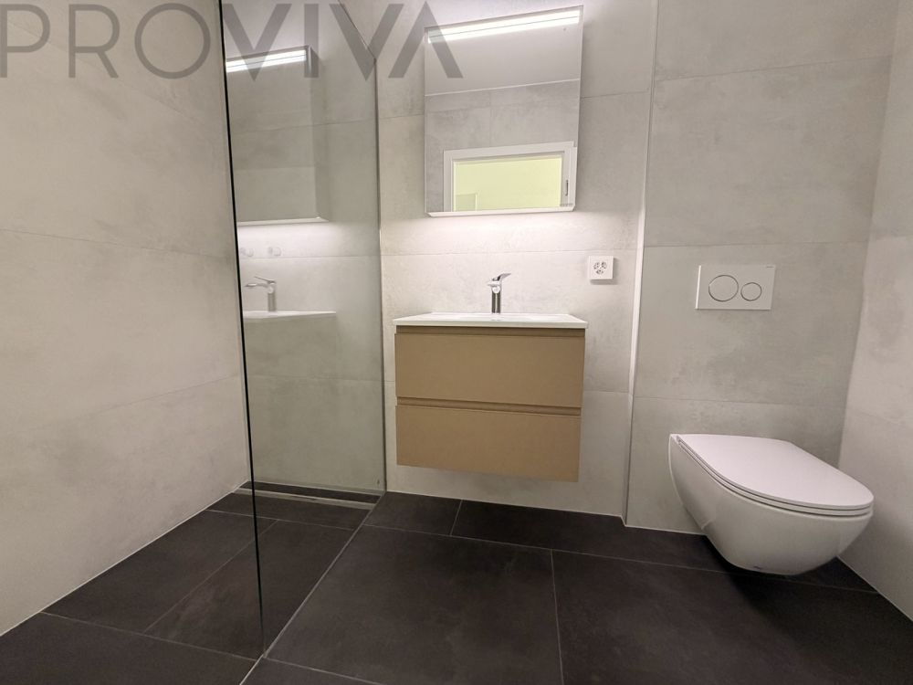 Topmodern mit traumhafter Aussicht und absoluter Ruhe -  Bild 4