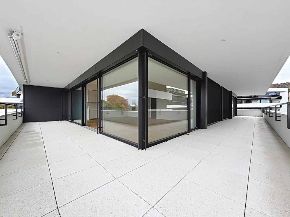 Luxuriöse 4.5-Zimmer-Wohnung mit überdachtem Balkon -  Bild 8