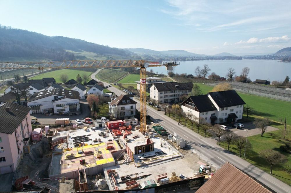 Stilvolle 4.5-Zimmer-Wohnung mit hochwertiger Ausstattung in See nähe -  Bild 3