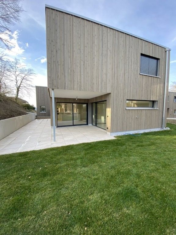 Reserviert Neu Erstbezug 5.5 Einfamilenhaus mit Garten rund ums Haus -  Bild 3