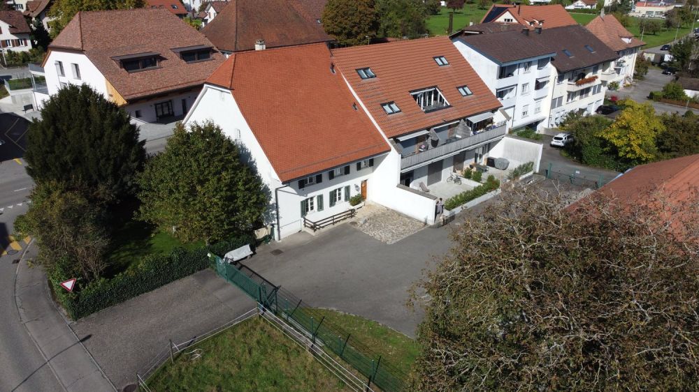 Mehrfamilienhaus und bewilligtes Bauprojekt für 5 Reihenhäuser - Bild 5