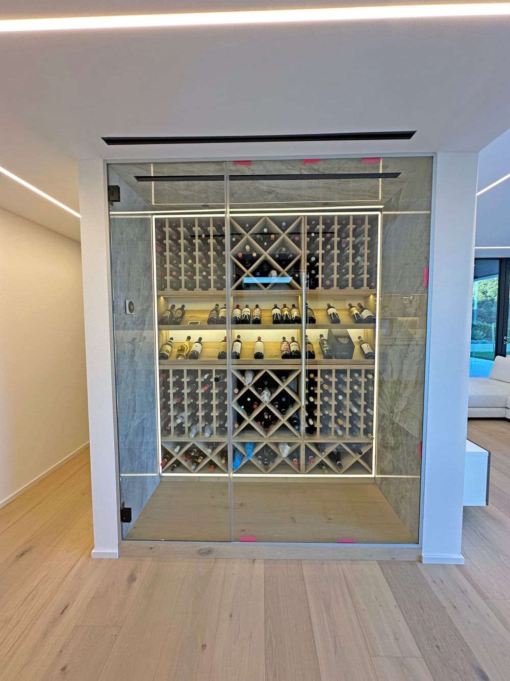 Wohnung mit 4,5 Zimmern im Neubau mit privatem Wellnessbereich und Seeblick -  Bild 10