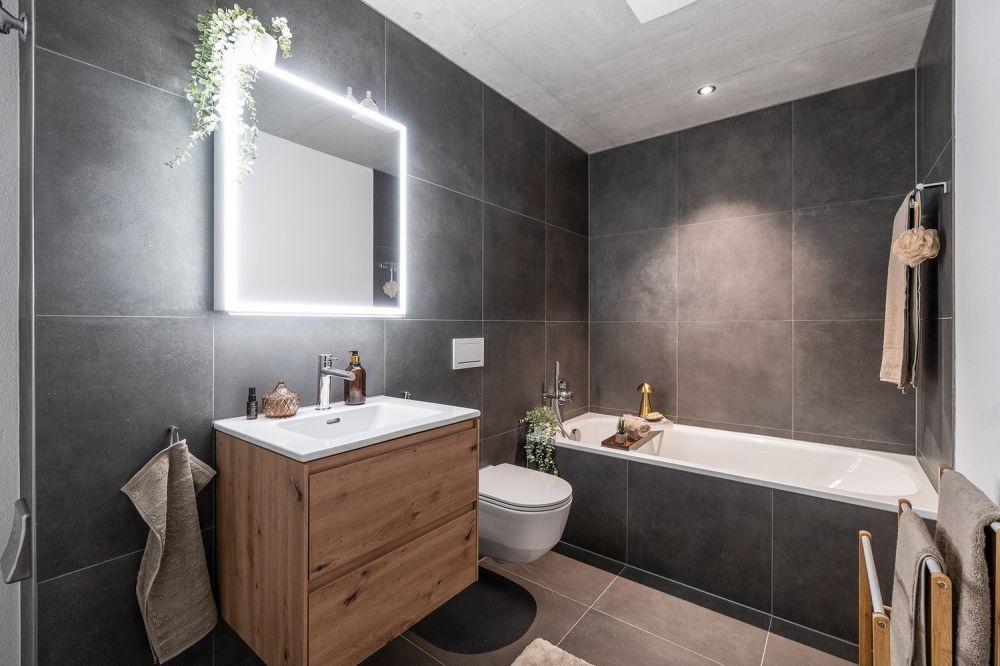 Exklusive 2.5 Zimmer Attikawohnung mit zwei grosszügigen Terrassen - Bild 6