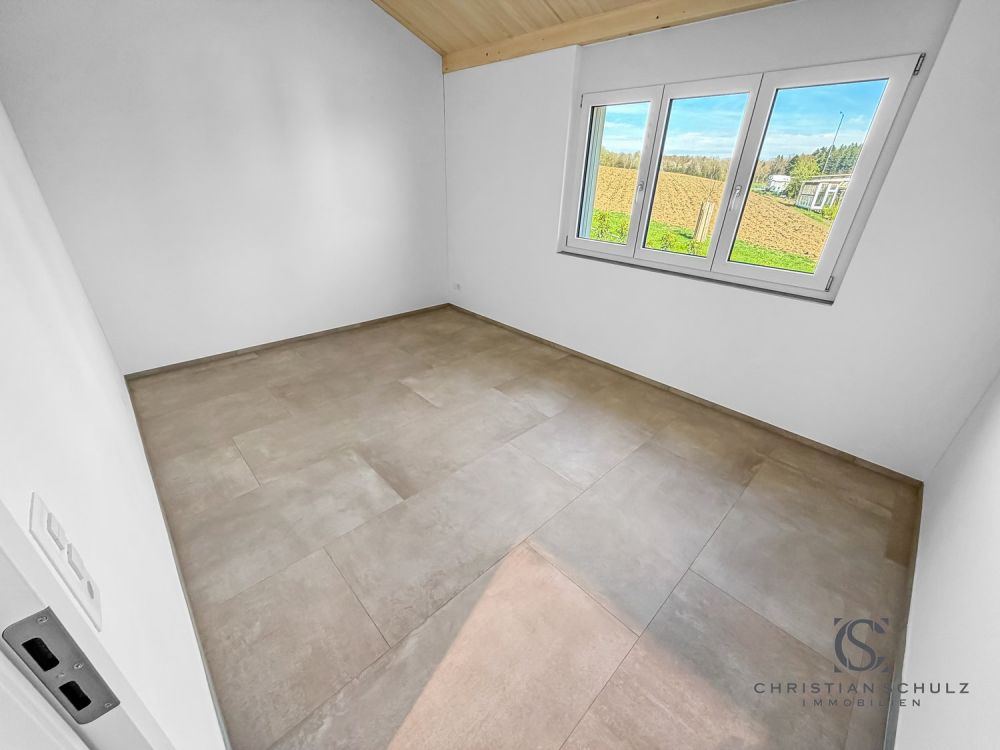 Hochwertiges Neubau-Einfamilienhaus - niedrige Nebenkosten & durchdacht geplant -  Bild 9