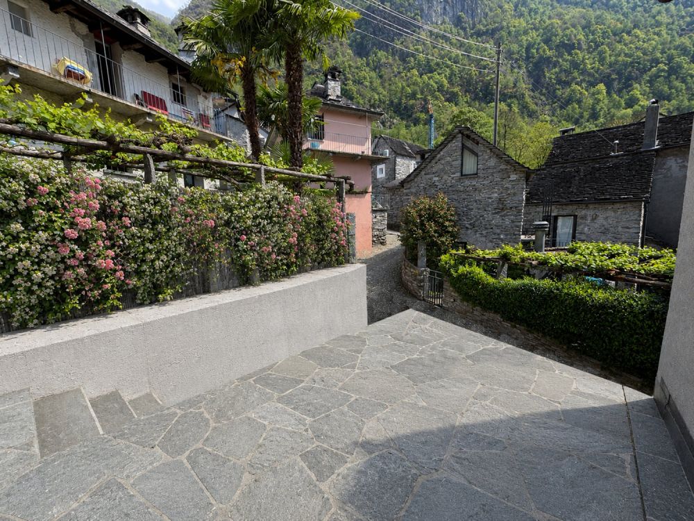 Zweitwohnsitz in MaggiaTal - 4.5 Zimmer mit Terrasse -  Bild 2
