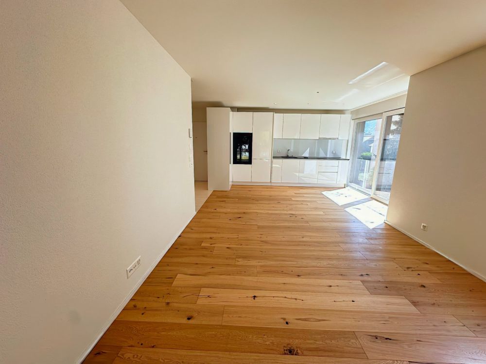 Moderne 3.5-Zimmer-Erdgeschosswohnung in Niederurnen -  Bild 2
