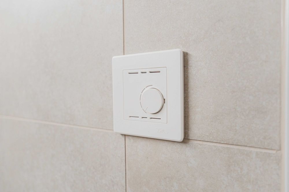 Reserviert - Exklusive Atriumwohnung mit Panoramablick auf die Berge inkl. zwei Einstellhallenplätze - Bild 10