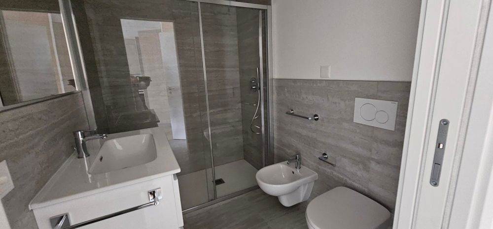 Modernes Apartment mit 2.5 Zimmern und Panoramablick in Lugano-Davesco -  Bild 7
