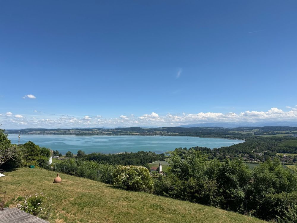 Bellerive – Quatre villas contemporaines avec vue panoramique sur le lac de Morat -  Bild 1