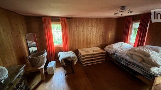 altes Bauernhaus auf Zeit zu vermieten, schöne Aussichtslage -  Bild 2