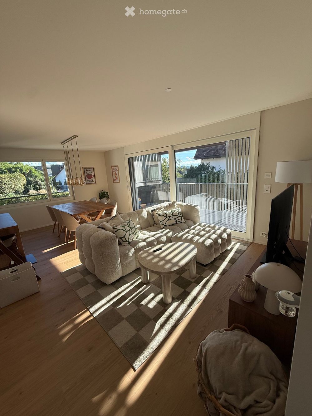 Moderne 2.5-Zimmer-Neubauwohnung mit Balkon in Bertschikon -  Bild 1