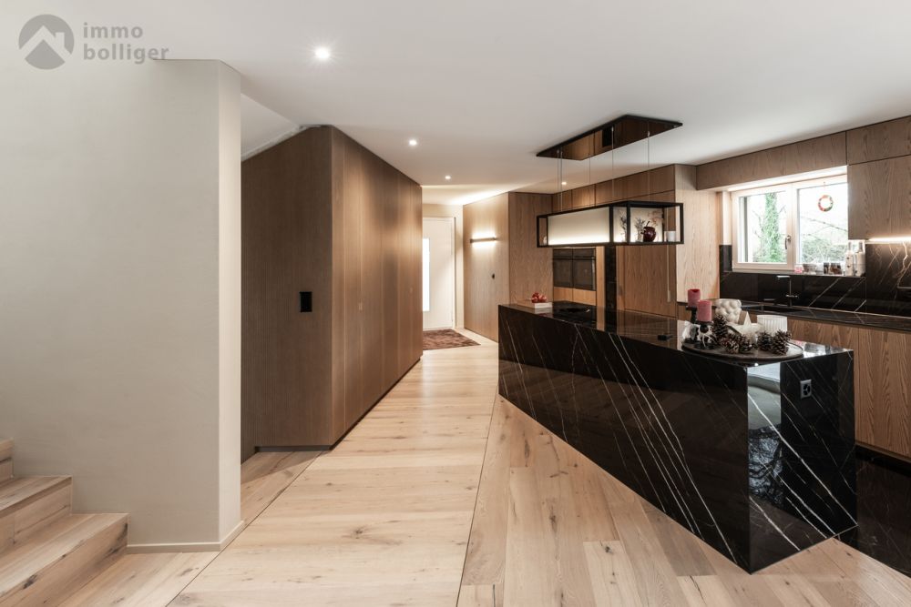 Einzigartiges Design, exklusiver Komfort und Ausblick in die Natur -  Bild 4
