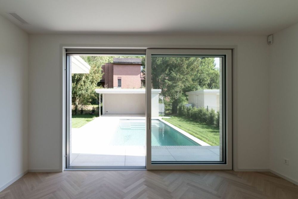 Maisonette-Gartenwohnung mit Pool in Riehen --- Duplex garden flat with a pool in Riehen -  Bild 12